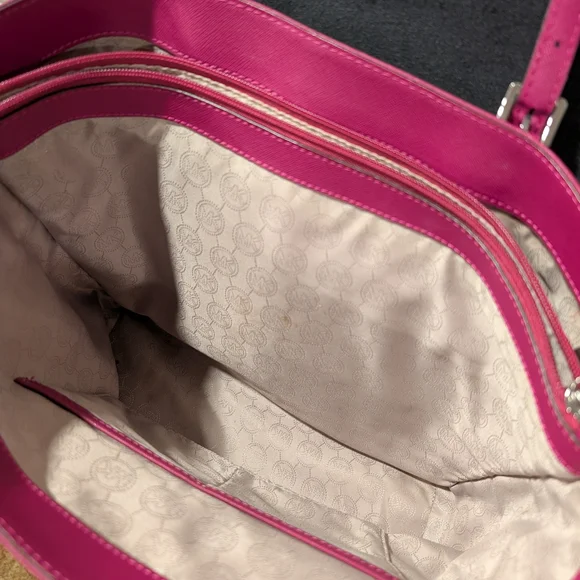 Michael Kors Fuchsia Shoulder Bag - Picture 5 of 9